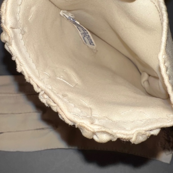 Vintage Beige Stretch Gloves - Picture 7 of 9